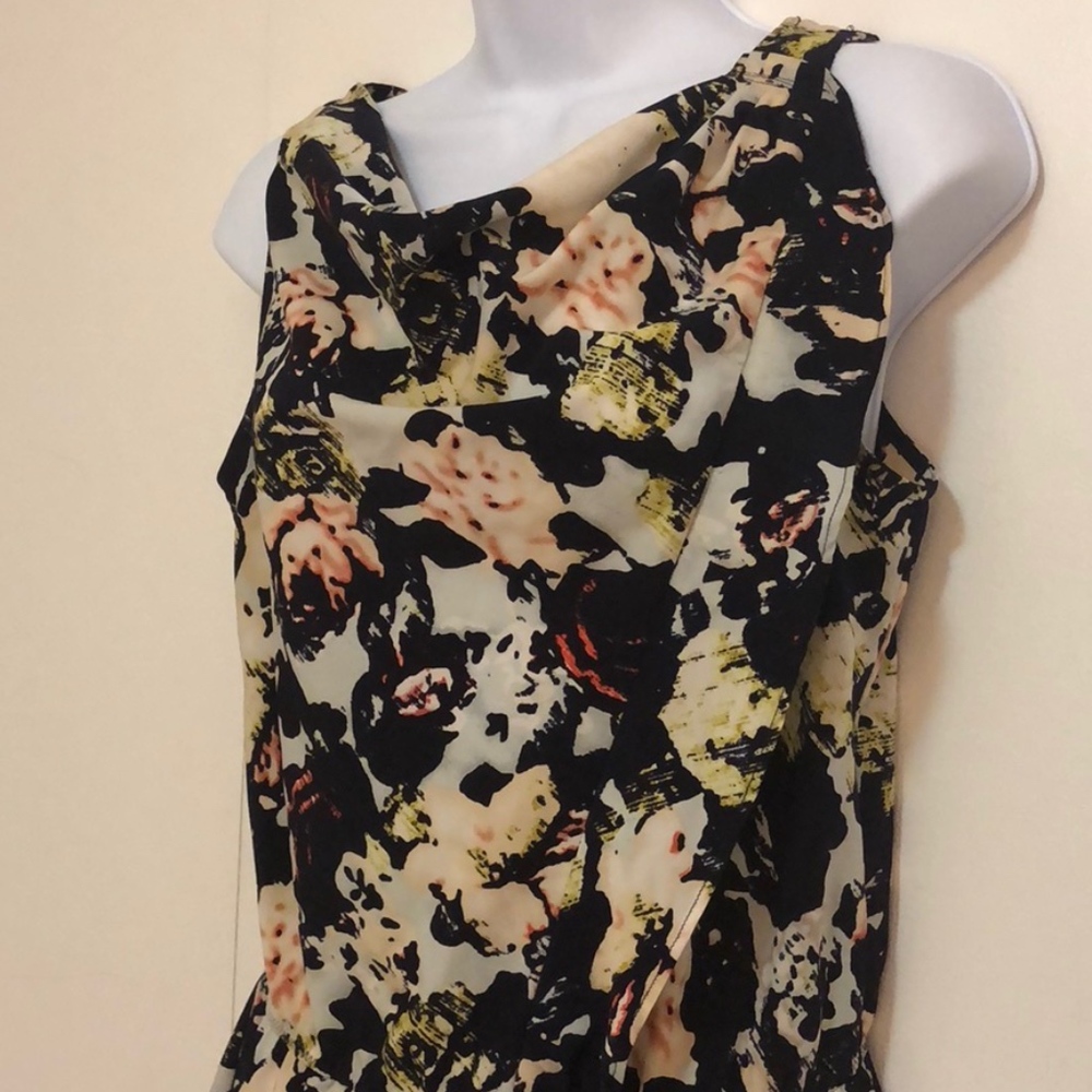 GAP Navy Floral Print Dress - Picture 2 of 6